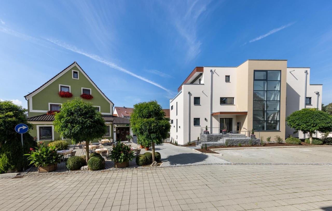 Hotel Restaurant Zur Linde Erbach an der Danau Extérieur photo