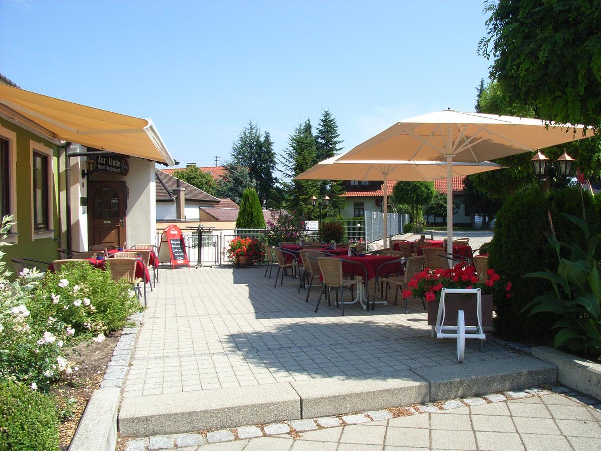 Hotel Restaurant Zur Linde Erbach an der Danau Extérieur photo